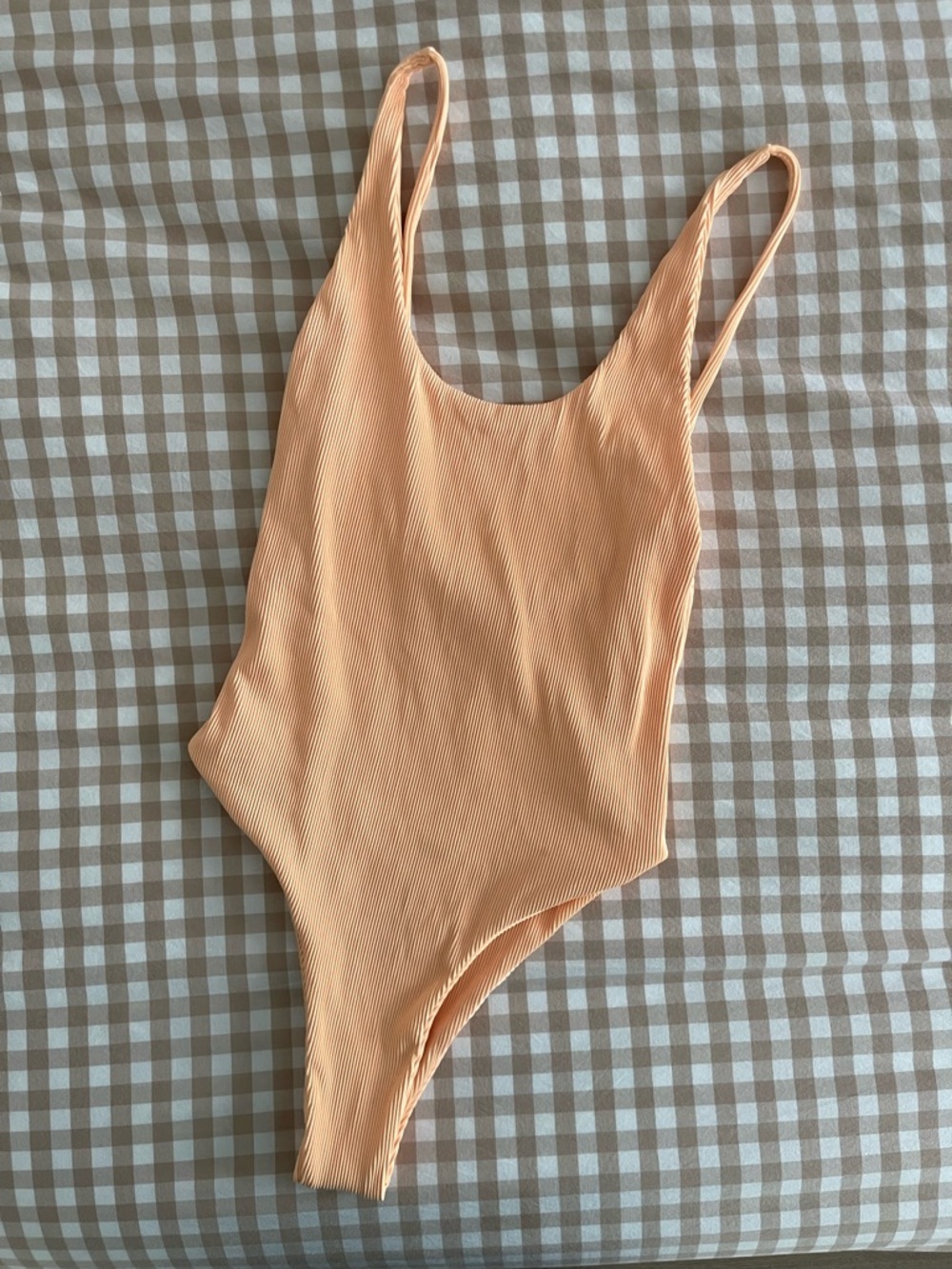 Kulani Kinis one piece!